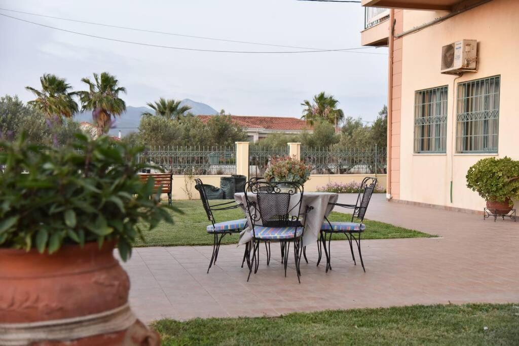 Apartamento Hospitality In Mythical And Historical Peloponnese1 Posidhonía Exterior foto